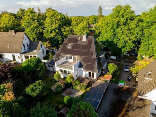 Foto - Haus zum Kaufen in Bad Schwartau 1.100.000,00 € 323.8 m²