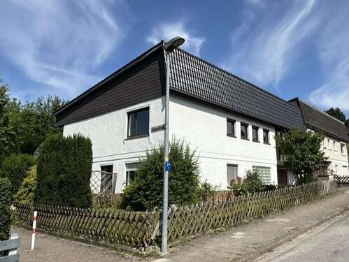 Foto - Haus zum Kaufen in Hameln 300.000,00 € 279 m²