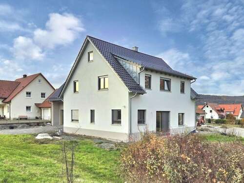 Foto - Haus zum Kaufen in Rauhenebrach 495.000,00 € 220 m²