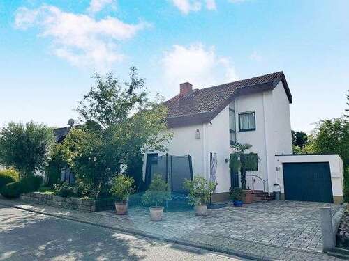 Foto - Haus zum Kaufen in Wachenheim an der Weinstraße 787.000,00 € 220 m²