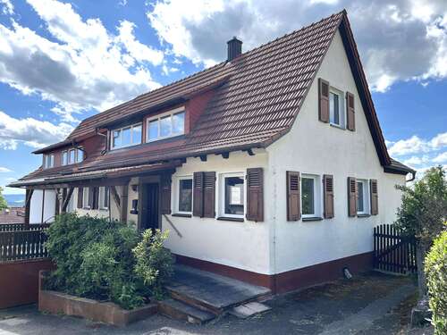 Foto - Haus zum Kaufen in Maroldsweisach 150.000,00 € 240 m²