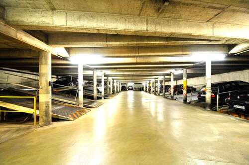 Foto - Garage zu vermieten in München 100,00 €