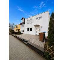 Haus zum Kaufen in Schwalbach am Taunus 699.000,00 € 170 m²