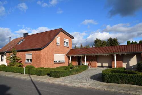 Foto - Haus zum Kaufen in Burg (bei Magdeburg) 390.000,00 € 212 m²