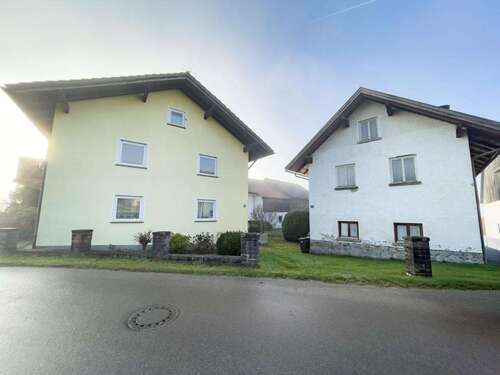 Foto - Haus zum Kaufen in Hauzenberg 280.000,00 € 148 m²