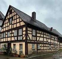 Haus zum Kaufen in Leutershausen 99.000,00 € 180 m²