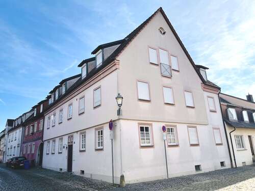 Foto - Wohnung zum Kaufen in Haßfurt 210.000,00 € 80 m²