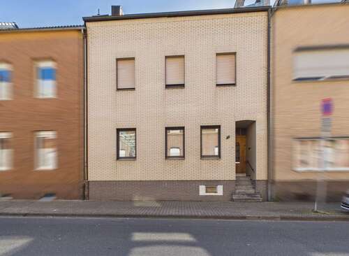 Foto - Haus zum Kaufen in Düren Birkesdorf 279.000,00 € 105 m²