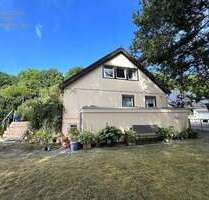 Haus zum Kaufen in Obertshausen 735.000,00 € 214.16 m²