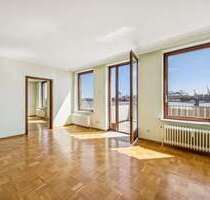 Haus zum Kaufen in Hamburg 3.090.000,00 € 367 m²