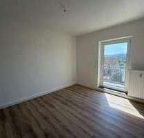 Wohnung zum Mieten in Gera 375,00 € 67.65 m²