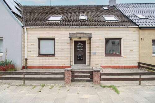 Foto - Haus zum Kaufen in Bremerhaven 135.000,00 € 118 m²