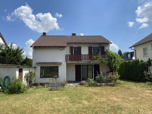 Foto - Haus zum Kaufen in Friedberg 895.000,00 € 250 m²