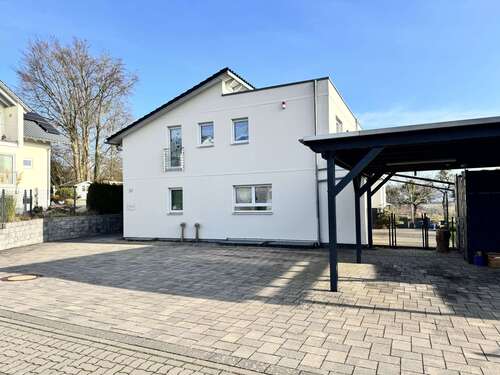 Foto - Haus zum Kaufen in Rengsdorf 799.900,00 € 327 m²