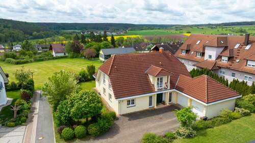 Foto - Haus zum Kaufen in Emskirchen 1.179.000,00 € 240 m²