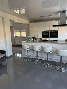 Foto - Wohnung zum Mieten in Leverkusen 1.850,00 € 165 m²