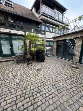 Foto - Wohnung zum Mieten in Erbach am Rhein 989,00 € 99 m²