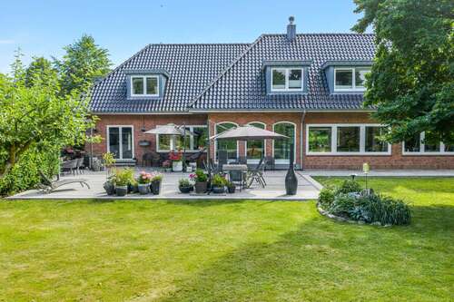 Foto - Haus zum Kaufen in Flensburg 1.995.000,00 € 333 m²