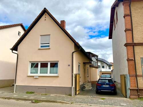 Foto - Haus zum Kaufen in Mutterstadt 339.000,00 € 131.08 m²