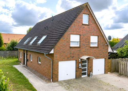 Foto - Haus zum Kaufen in Brake 379.000,00 € 209 m²