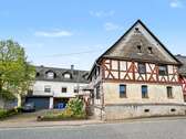Haus zum Kaufen in Löhnberg 299.000,00 € 350 m²