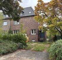 Haus zum Kaufen in Krefeld 290.000,00 € 165 m²