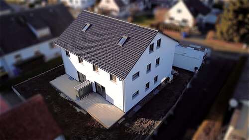Foto - Haus zum Mieten in Karlskron 1.600,00 € 142.36 m²