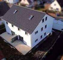 Haus zum Mieten in Karlskron 1.600,00 € 142.36 m²