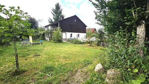 Foto - Haus zum Kaufen in Altdorf 679.000,00 € 203 m²