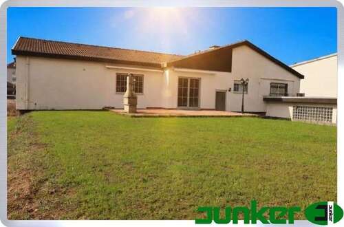 Foto - Haus zum Kaufen in Rodgau 875.000,00 € 260 m²