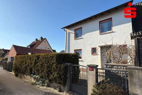 Foto - Haus zum Kaufen in Niederwerrn 265.000,00 € 109 m²