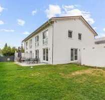 Haus zum Kaufen in Tegernheim 745.000,00 € 152.57 m²