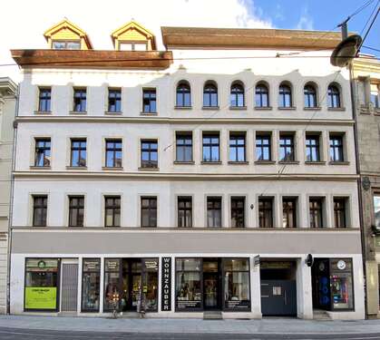 Foto - Wohnung zum Mieten in Halle 350,00 € 35 m²