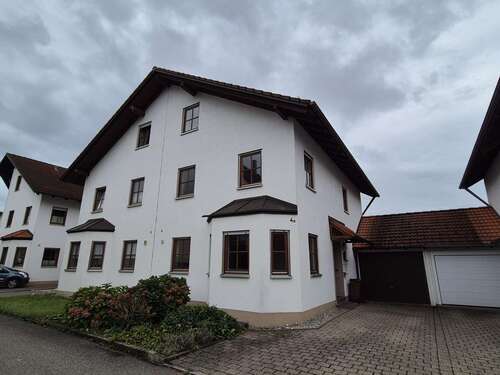 Foto - Haus zum Mieten in Memmingen Amendingen 1.250,00 € 130 m²