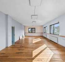 Büro in Neu-Anspach 1.130,00 € 133 m²