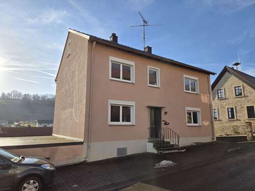 Foto - Haus zum Kaufen in Oberaurach 230.000,00 € 165 m²