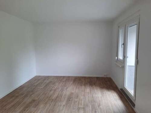 Foto - Wohnung zum Mieten in Halle 400,00 € 57.17 m²