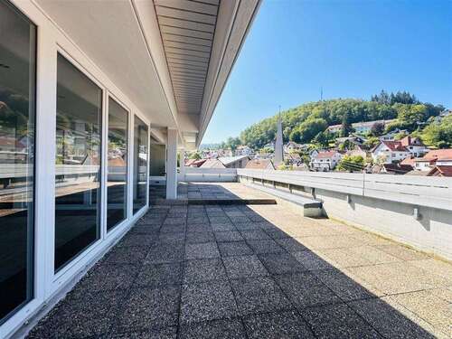 Foto - Wohnung zum Mieten in Schriesheim-Altenbach 1.430,00 € 204 m²