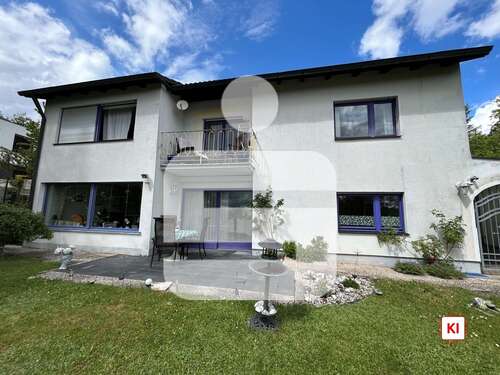 Foto - Haus zum Kaufen in Aurachtal 525.000,00 € 172 m²