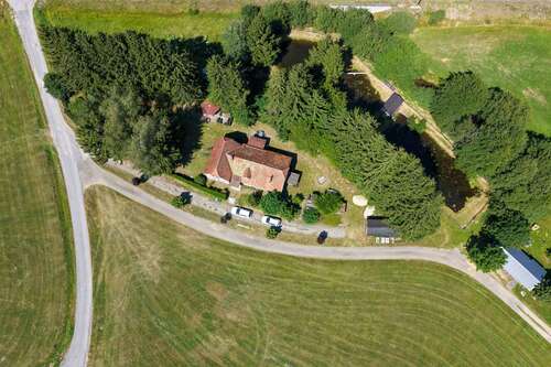 Foto - Haus zum Kaufen in Hinterschmiding 255.000,00 € 200 m²