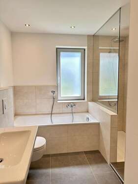 Foto - Wohnung zum Mieten in Wilkau-Haßlau 580,00 € 68 m²