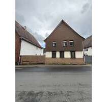 Haus zum Kaufen in Klein-Auheim 230.000,00 € 214 m²