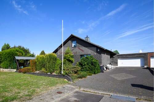 Foto - Haus zum Kaufen in Bedburg 549.000,00 € 150 m²