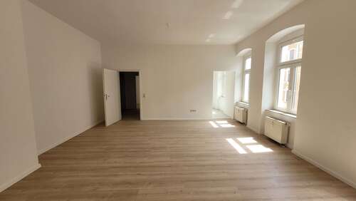 Foto - Wohnung zum Mieten in Chemnitz 300,00 € 60 m²