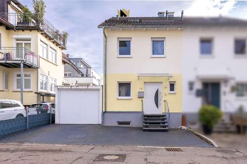 Foto - Haus zum Kaufen in Weilheim an der Teck 574.900,00 € 139 m²