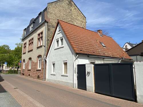 Foto - Haus zum Kaufen in Ludwigshafen 329.000,00 € 97 m²