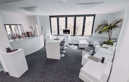 Foto - Büro in München 680,00 € 17 m² - 680,00 EUR Kaltmiete, ca.  17,00 m²