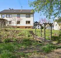 Haus zum Kaufen in Netphen 299.000,00 € 268 m²