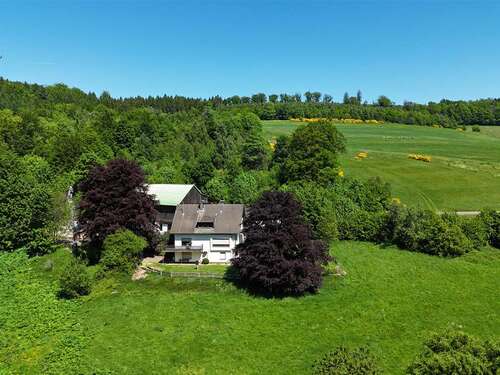 Foto - Haus zum Kaufen in Meinerzhagen 595.000,00 € 214 m²