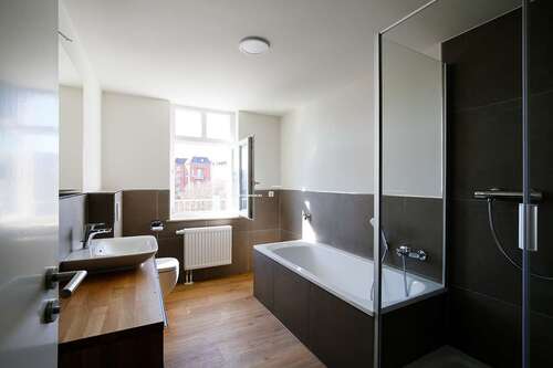 Foto - Wohnung zum Kaufen in Zwickau 170.000,00 € 103 m²